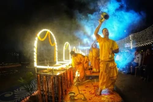 Dev Deepavali 2025 festival of lights in Varanasi on Kartik Purnima